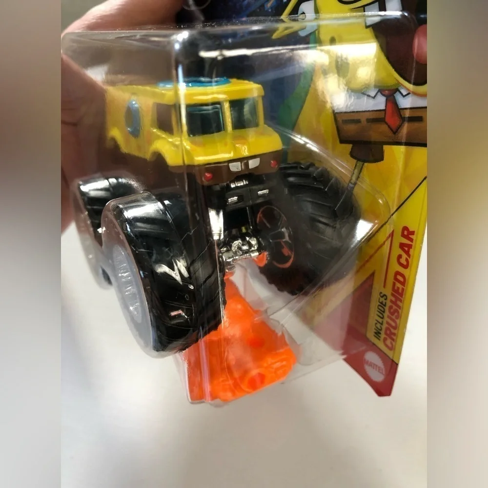 Hot Wheels Monster Trucks x SpongeBob SquarePants - BRAND NEW!!